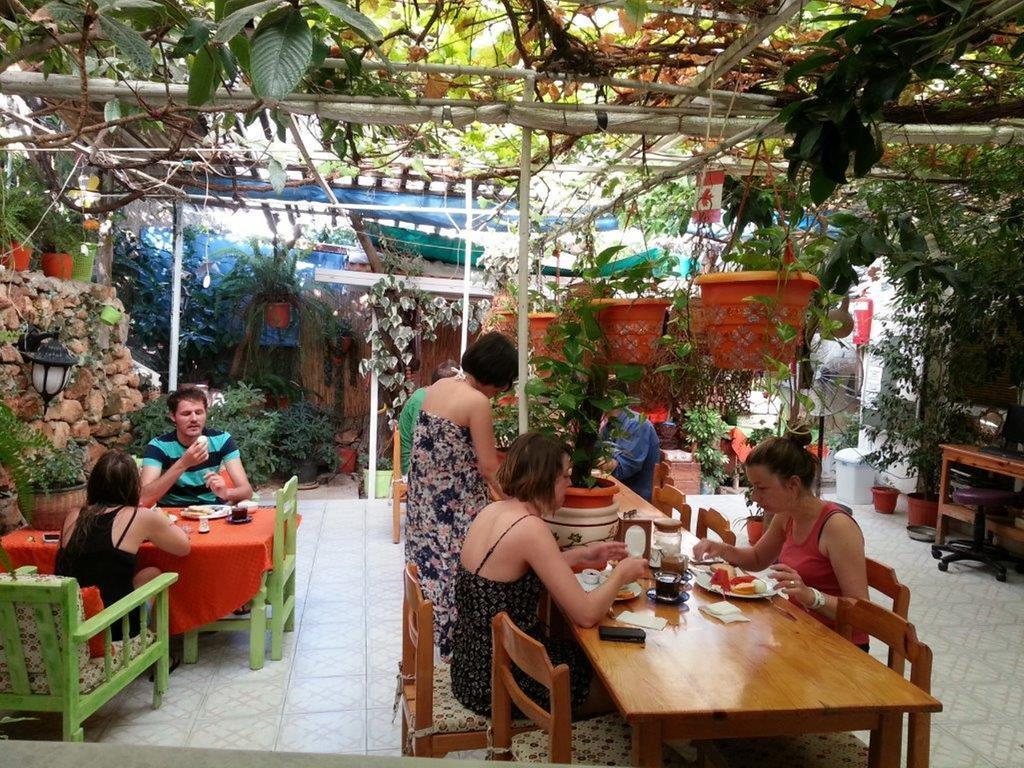 Ferah Hostel Monica'S Place Fethiye Exteriér fotografie