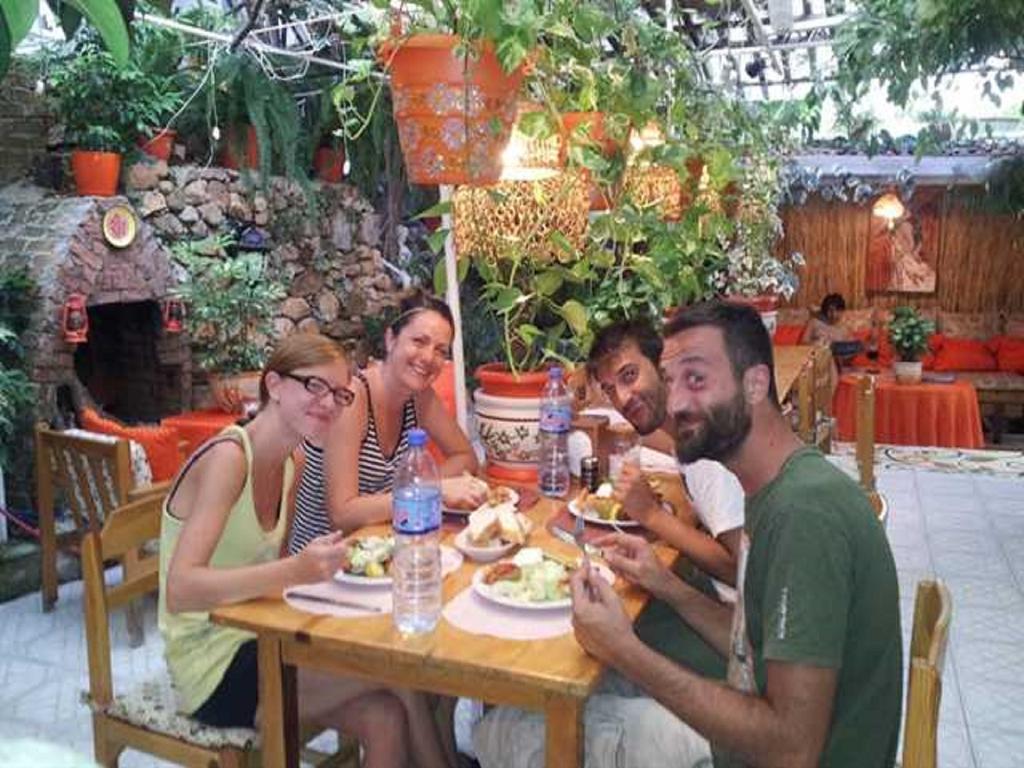 Ferah Hostel Monica'S Place Fethiye Exteriér fotografie