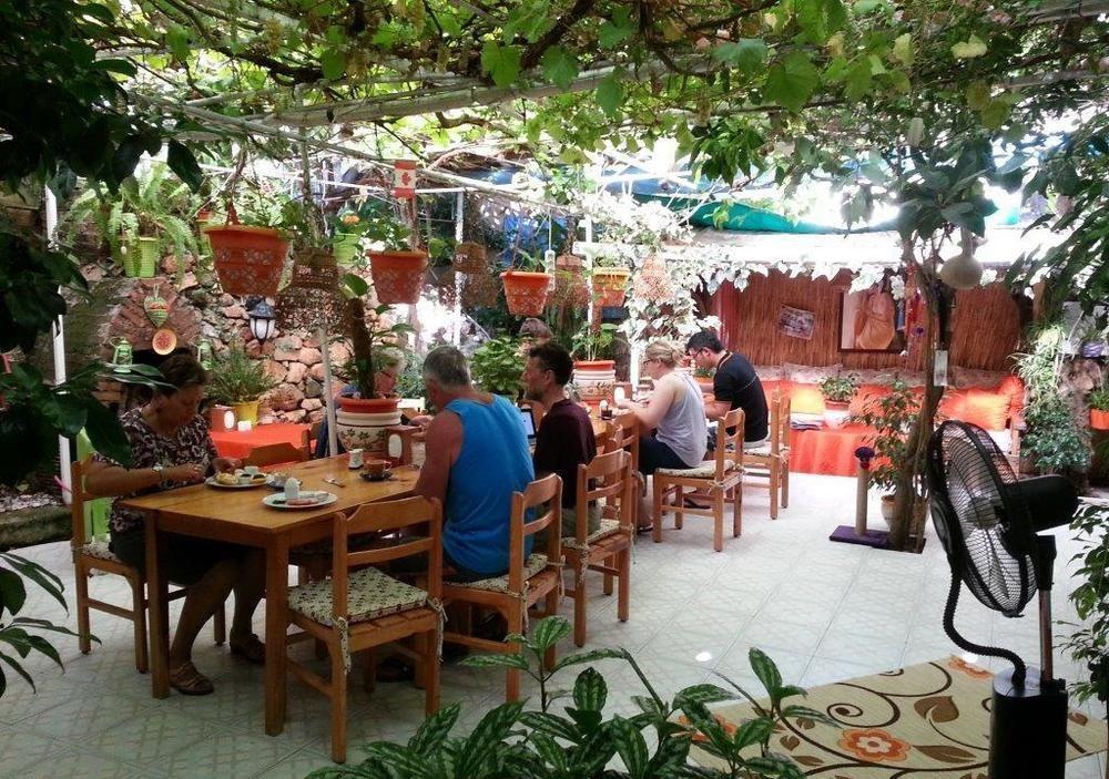 Ferah Hostel Monica'S Place Fethiye Exteriér fotografie