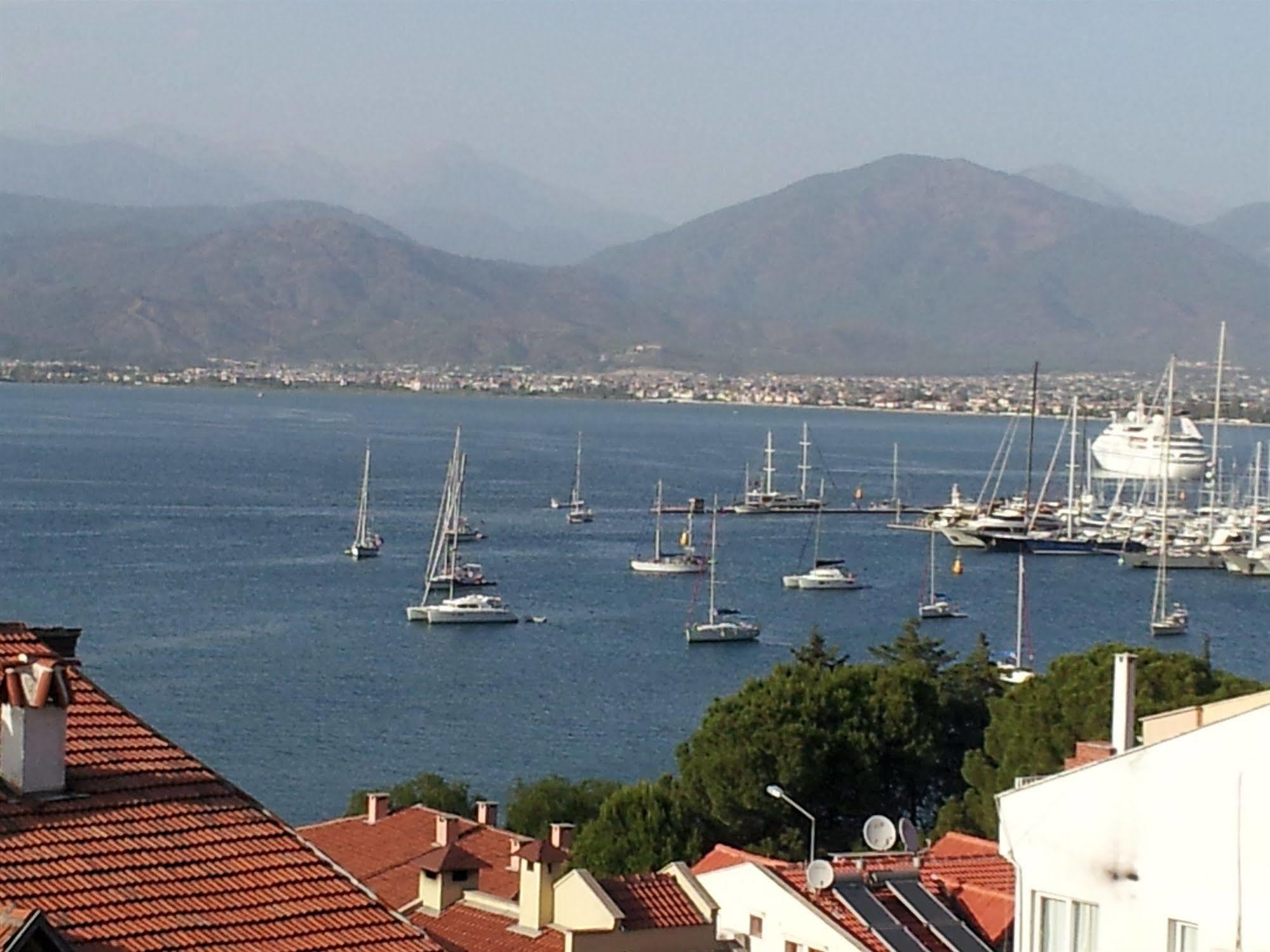 Ferah Hostel Monica'S Place Fethiye Exteriér fotografie