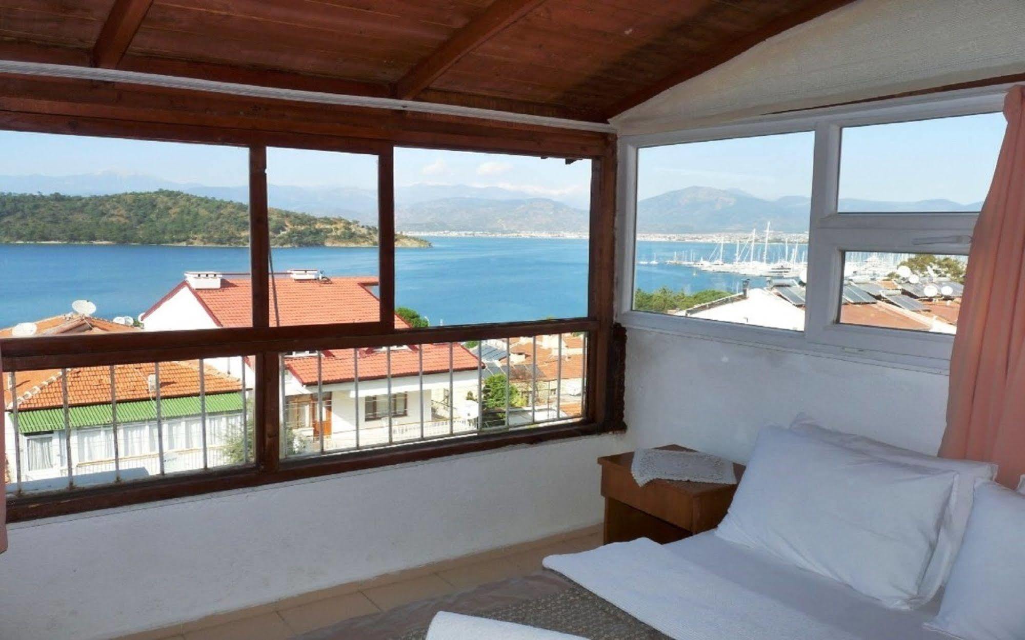Ferah Hostel Monica'S Place Fethiye Exteriér fotografie