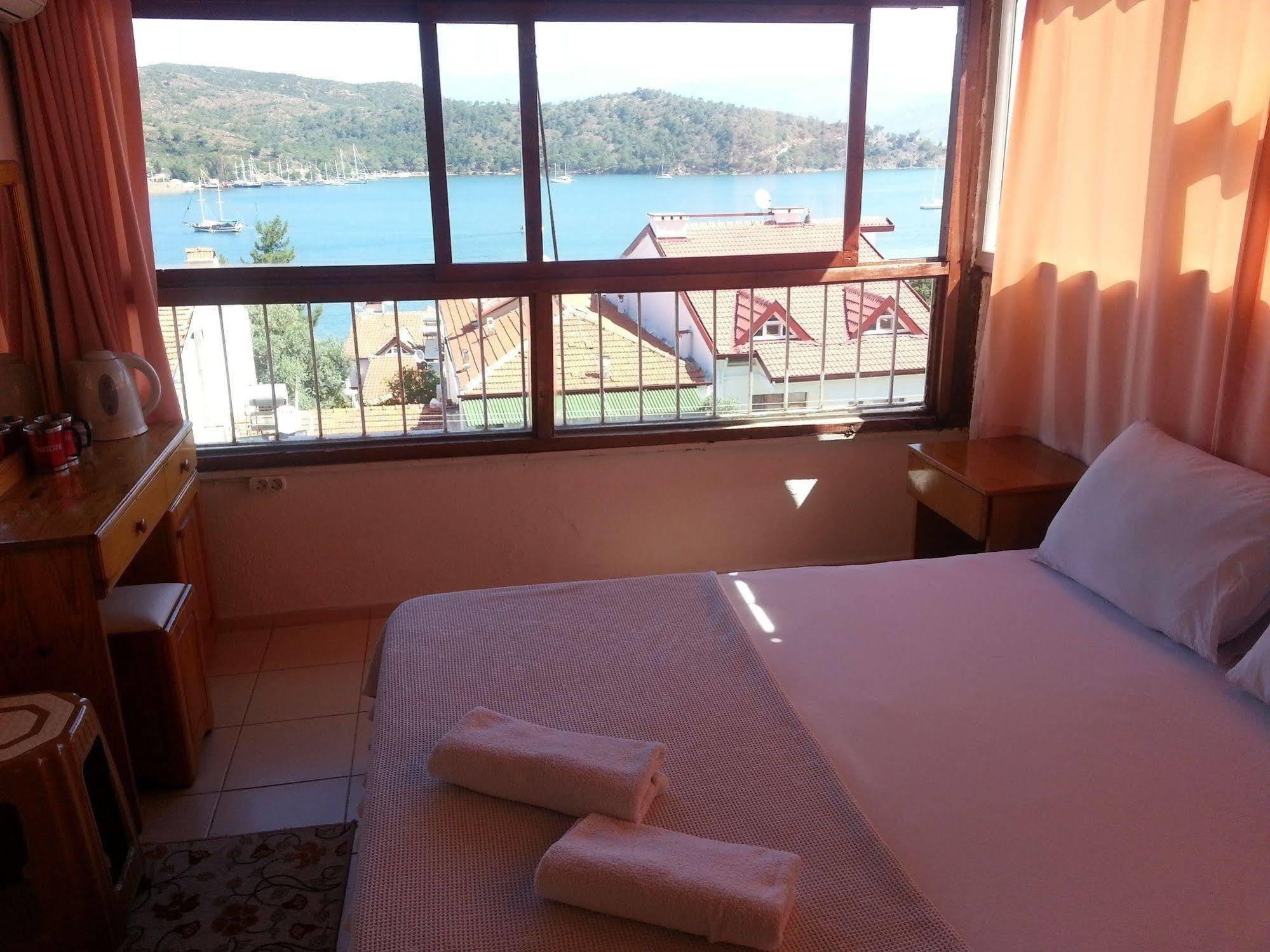 Ferah Hostel Monica'S Place Fethiye Exteriér fotografie