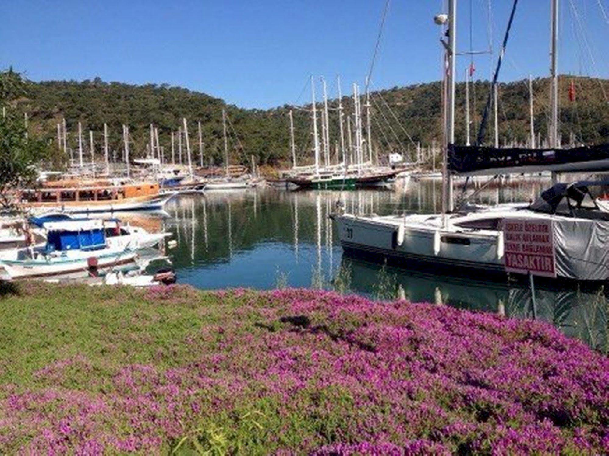Ferah Hostel Monica'S Place Fethiye Exteriér fotografie